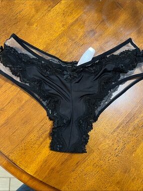 Victoria's Secret Black Lace Bikini Panty